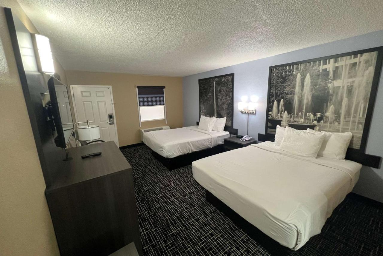 Super 8 By Wyndham Paducah I-24 Exit 4 Hotel Eksteriør billede